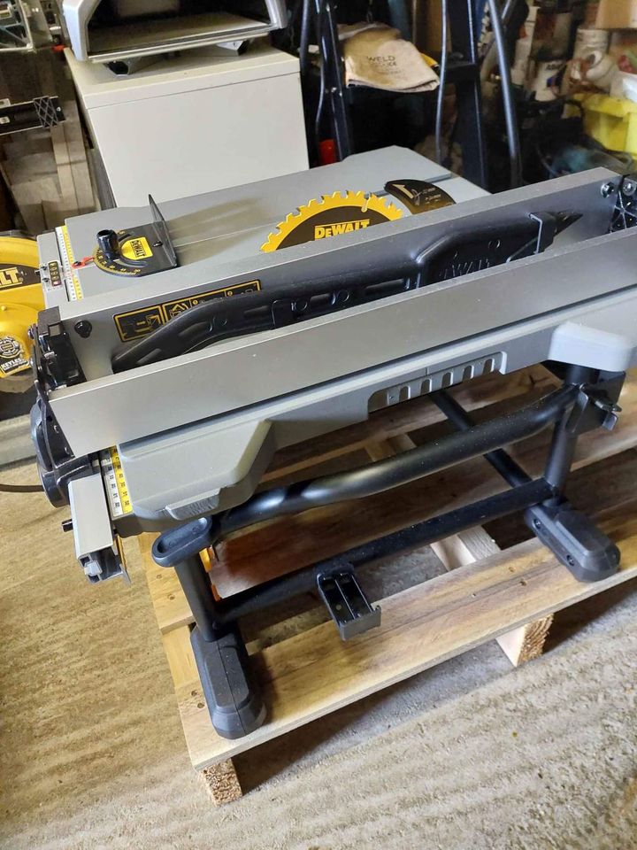 DWE7485 Site Table Saw N170111