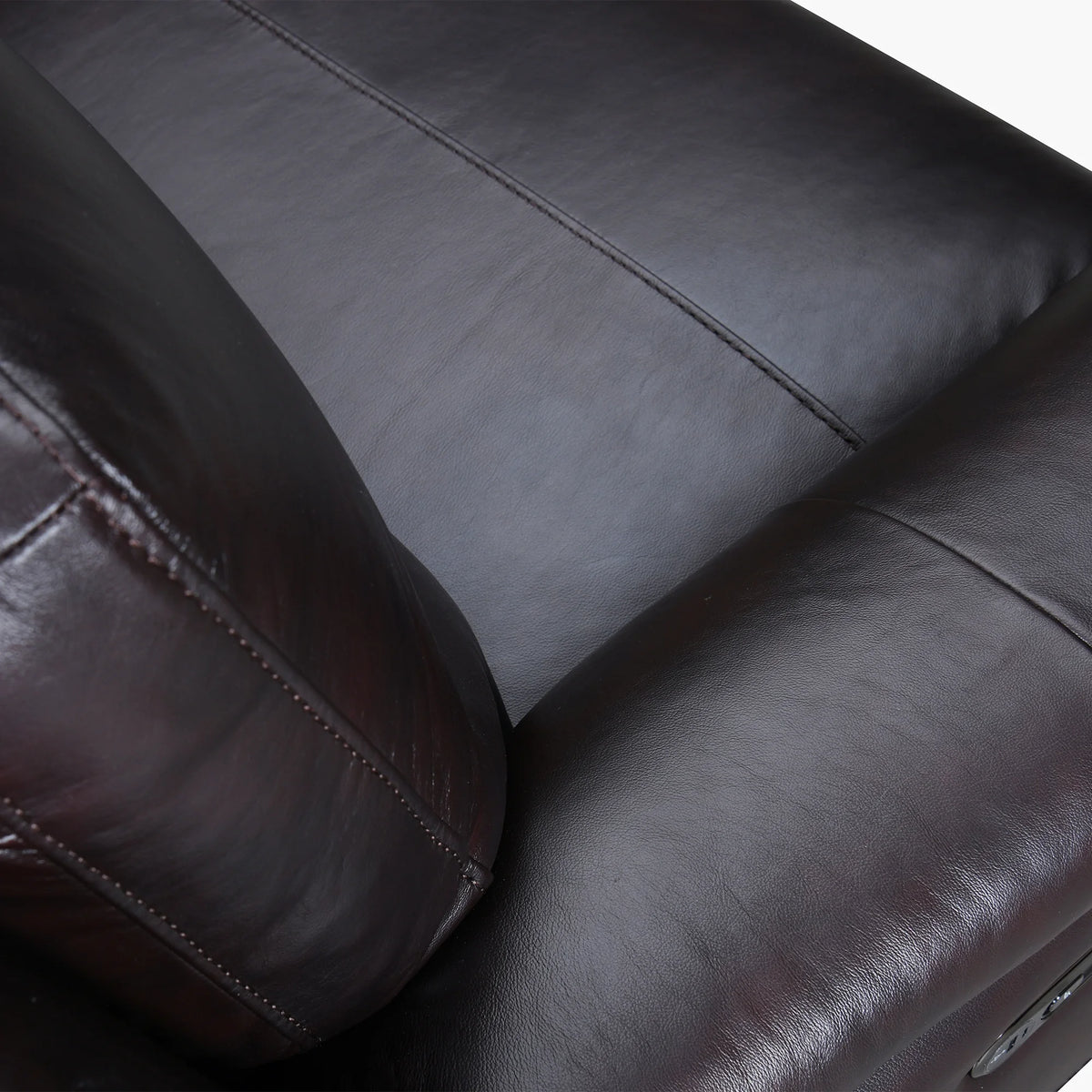 Brown Leather Power Recliner Loveseat with USB N51379
