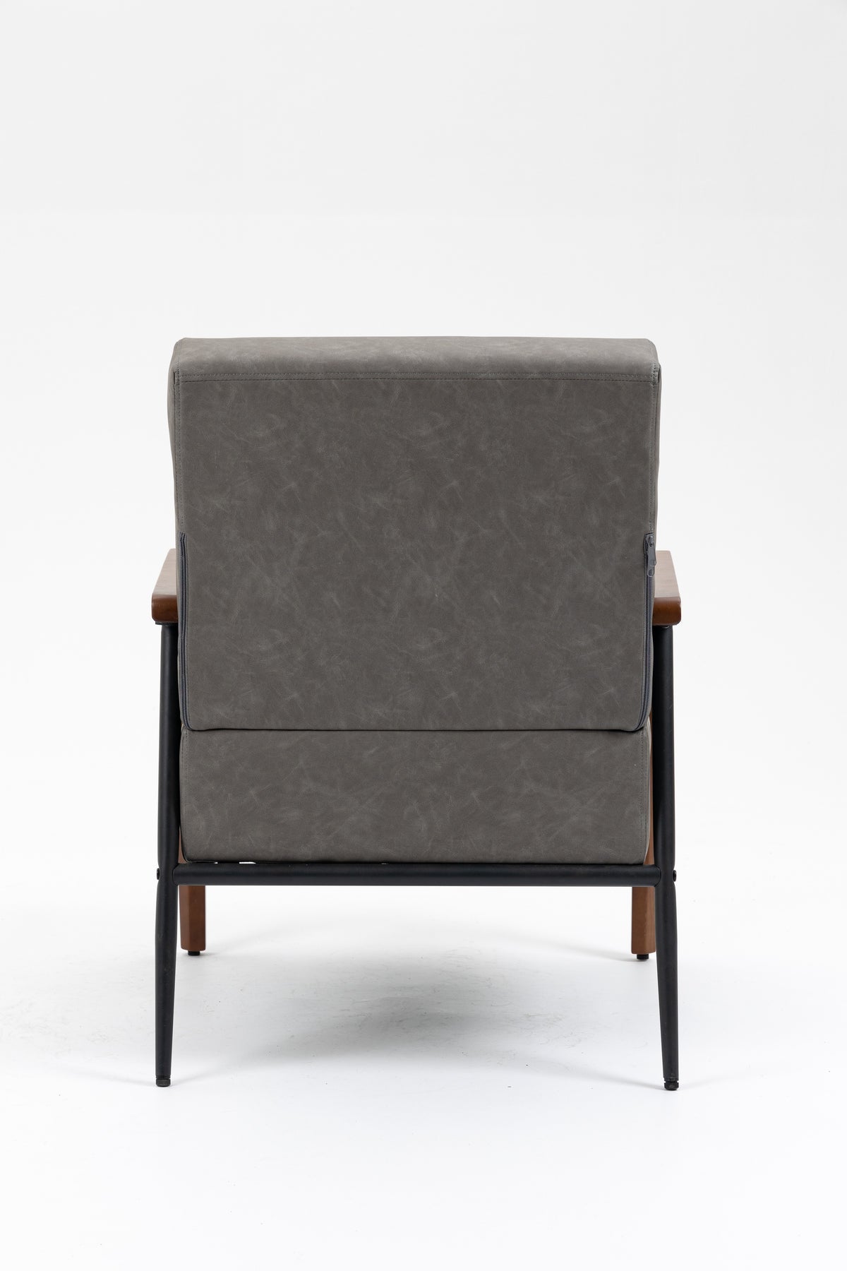 Brown Leather Armchair with Solid Wood Armrest and Removable Cushions Q767