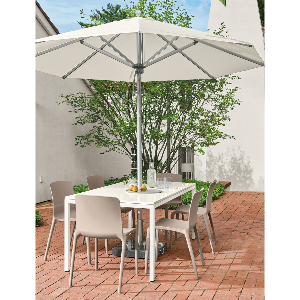 Grey Recycled HDPE Patio Table Y420
