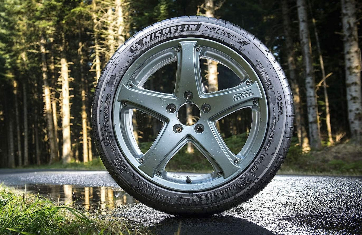 Summer Radial Car Tire 215/40R18 85Y C5456