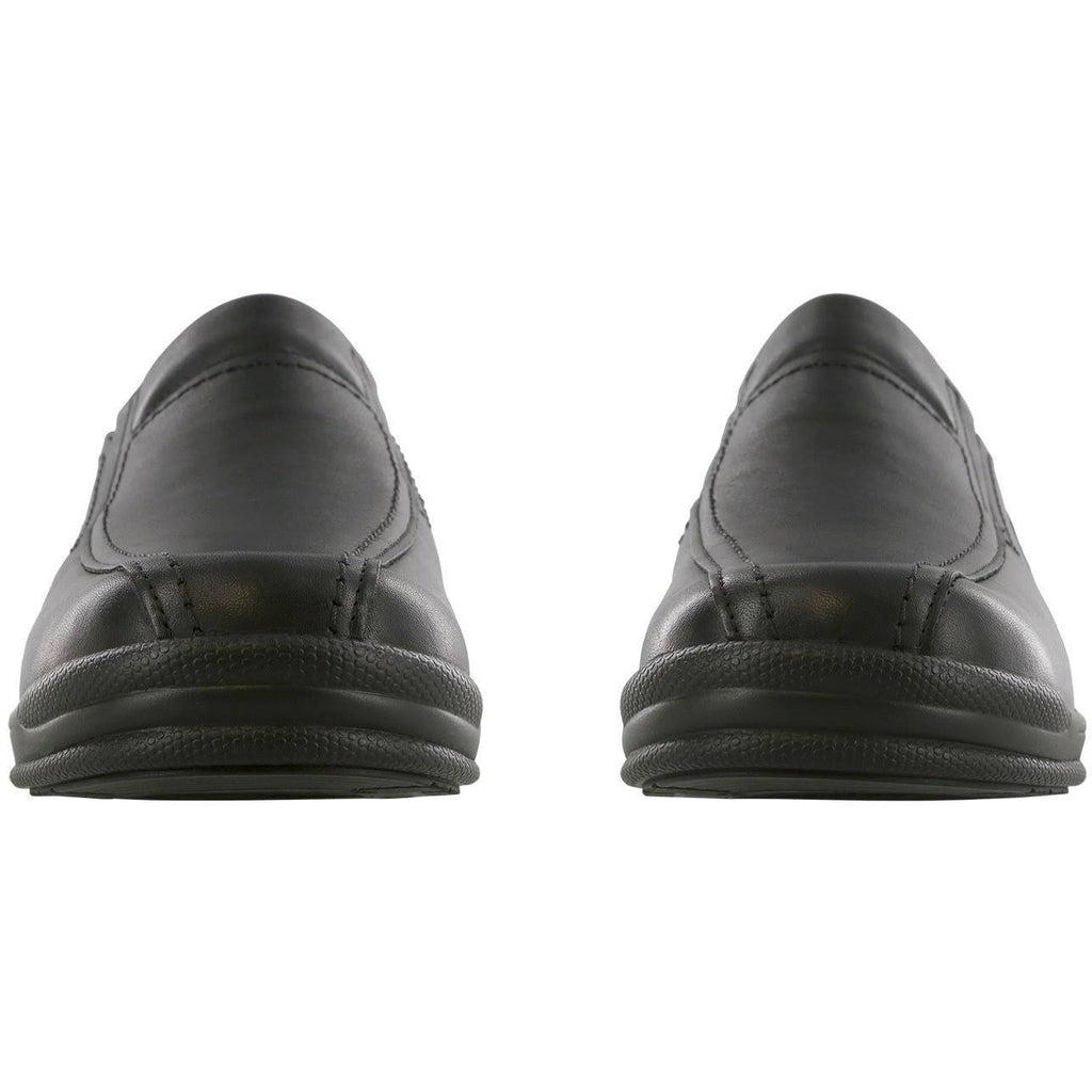 Black 11 Wide Cruise Shoes J9102