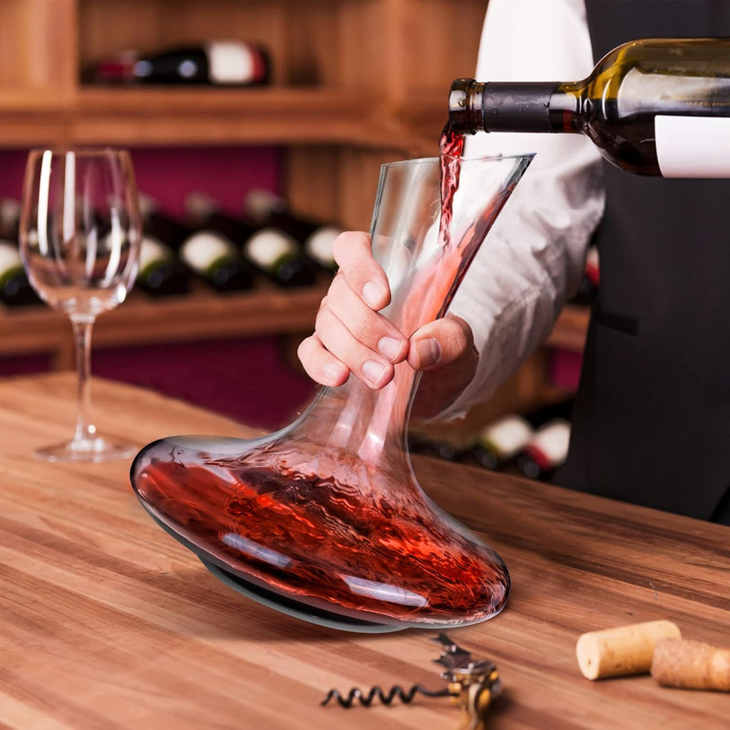 Lead-Free Crystal Wine Decanter Set With Stopper and Brush 1800ml Pack of 2 I94035
