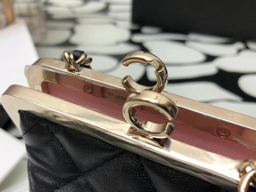 Black Clutch Bag H819546