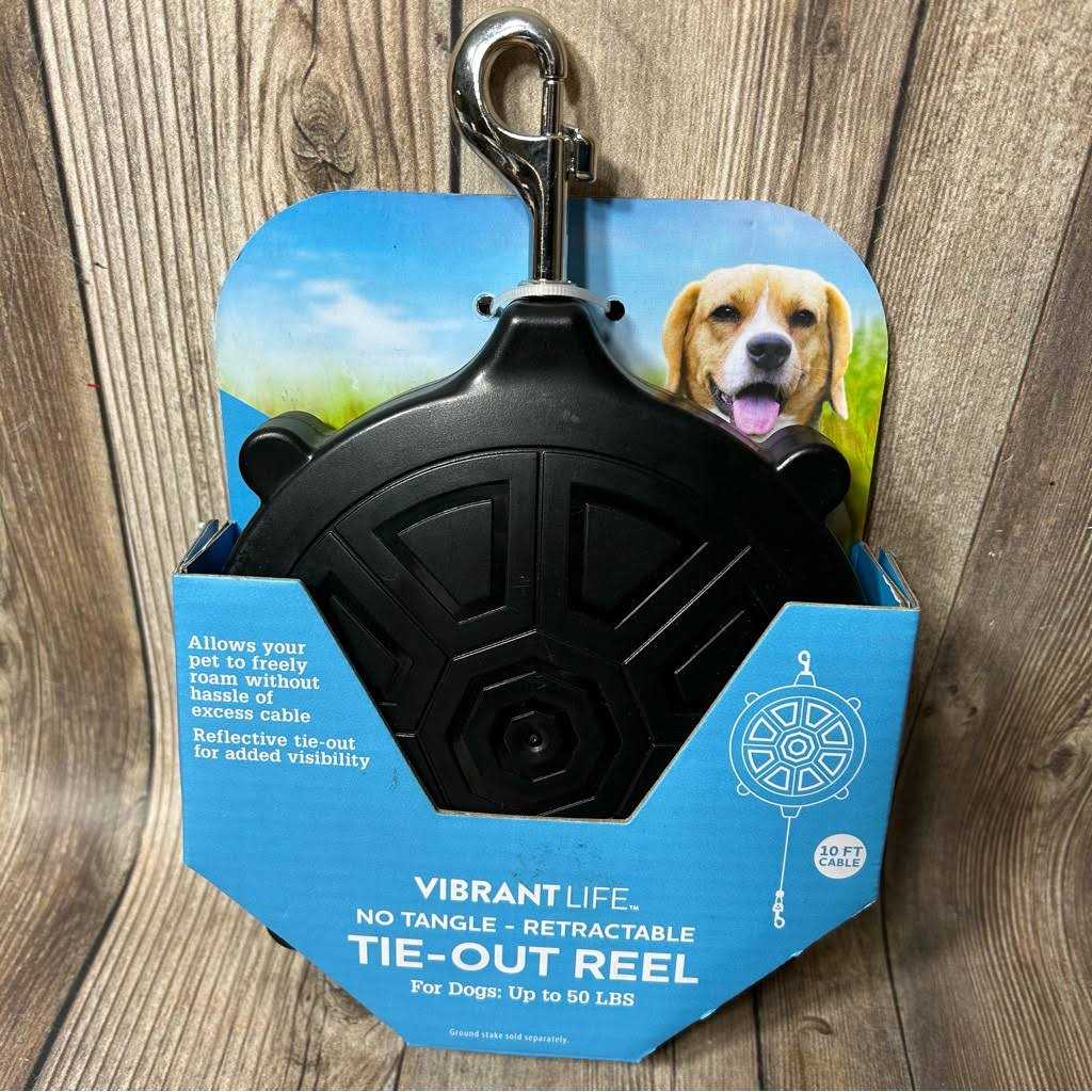 Retractable Dog Tie Out Reel F38836