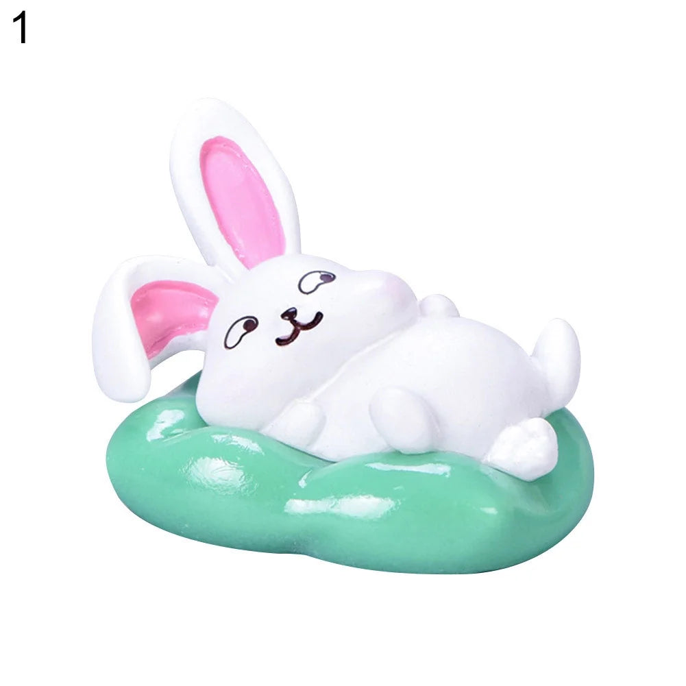 Resin Dollhouse Miniature Moon Cake Rabbit Ornaments S1262