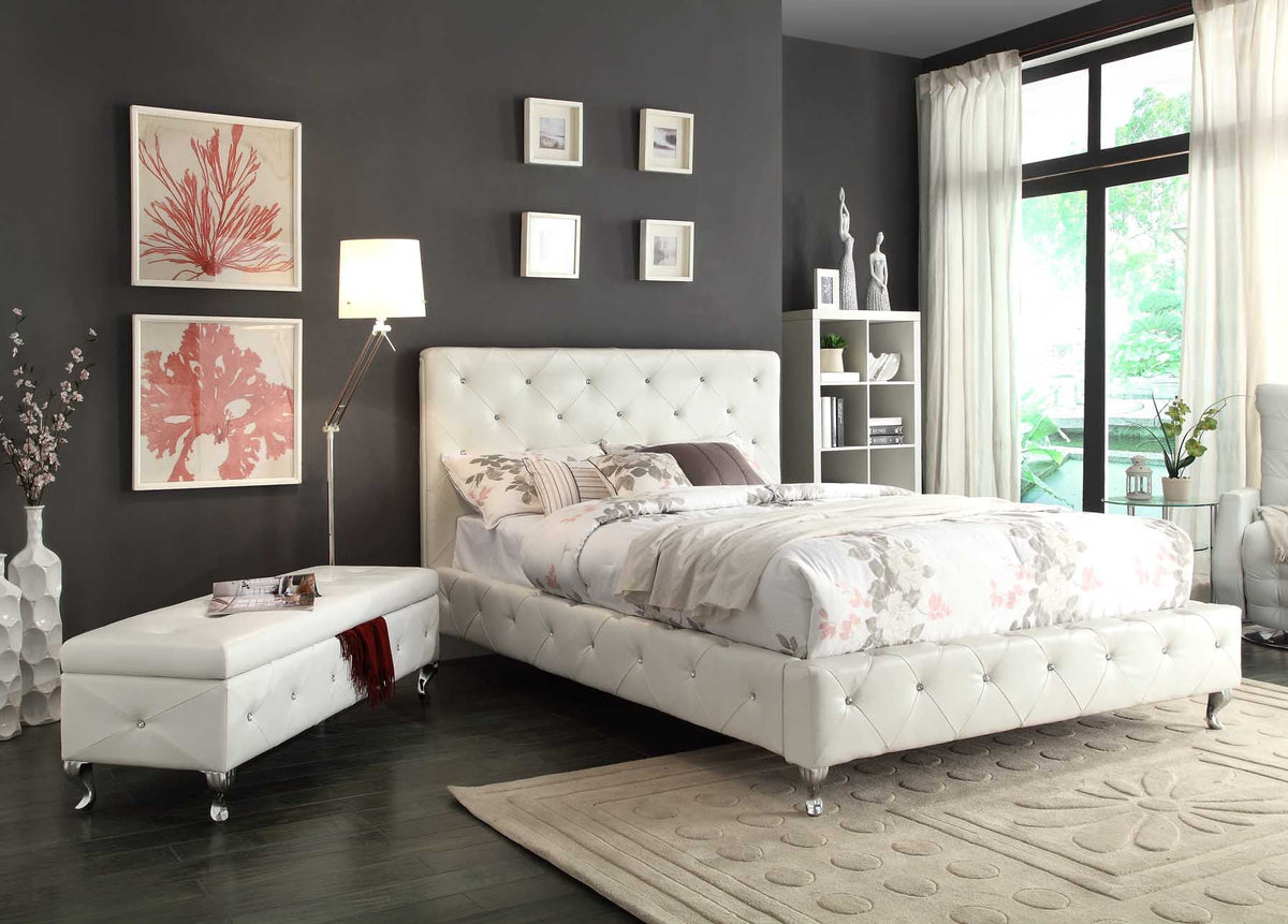 Queen Bed and Ottoman W13802